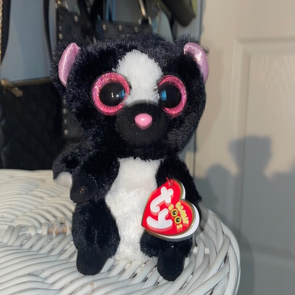 Flora the Skunk Beanie Boo - Picture 1 of 3
